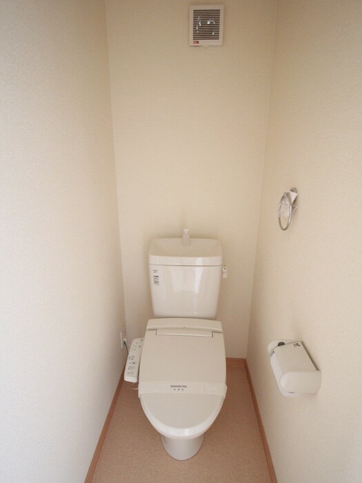 物件内観写真11　(トイレ)