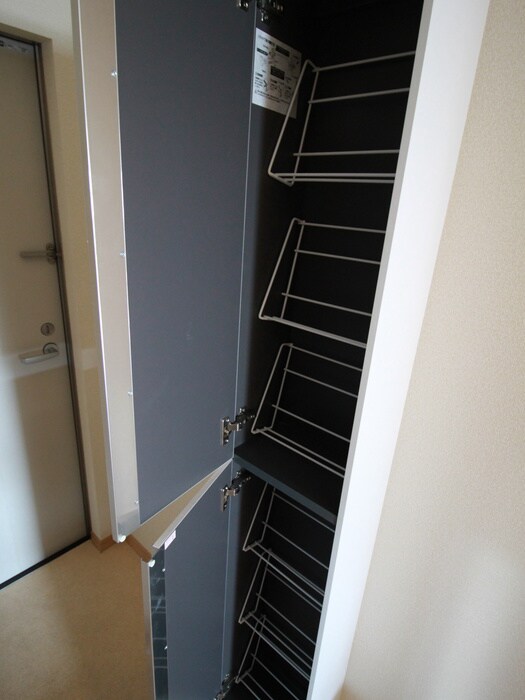 物件内観写真19　(靴箱)