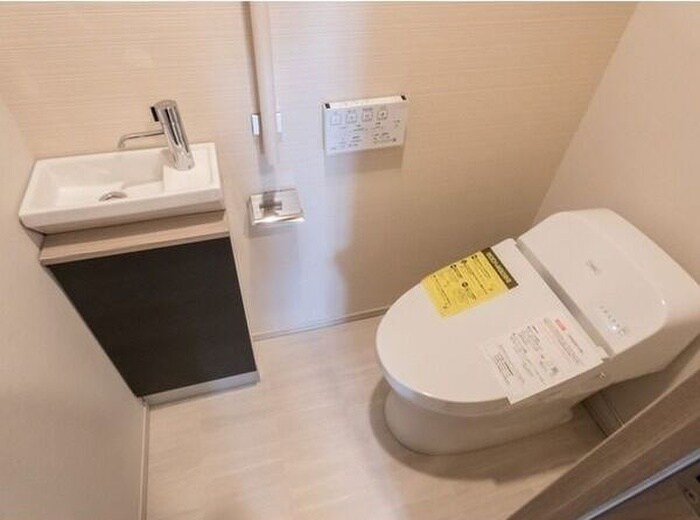 物件内観写真12　(トイレ)