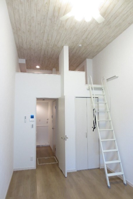 物件内観写真9　(居室)