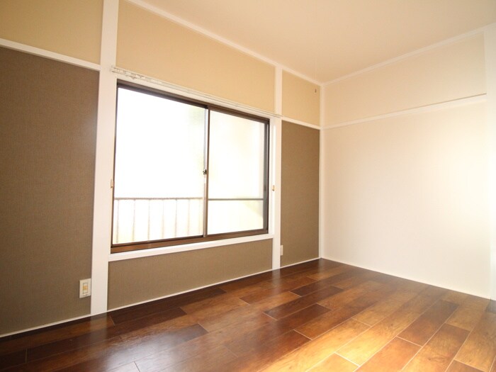 物件内観写真6　(居室)