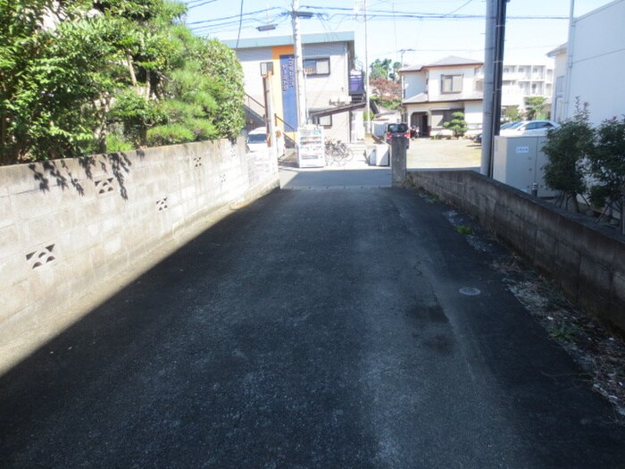 物件外観写真4　(外観写真)