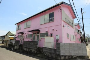 平成ハイツ６号棟外観写真