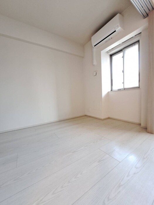 物件内観写真15　(居室)