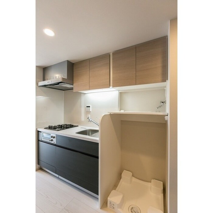 物件内観写真16　(洗濯機置場)