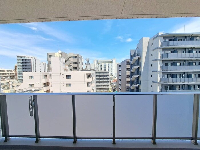 物件内観写真20　(室内からの展望)