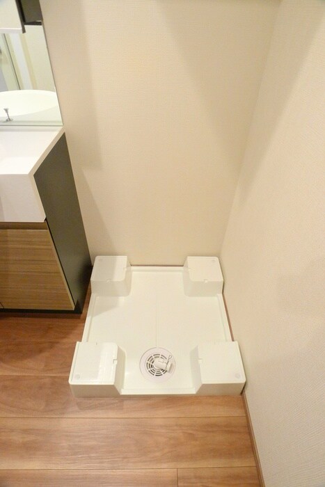 物件内観写真13　(洗濯機置場)