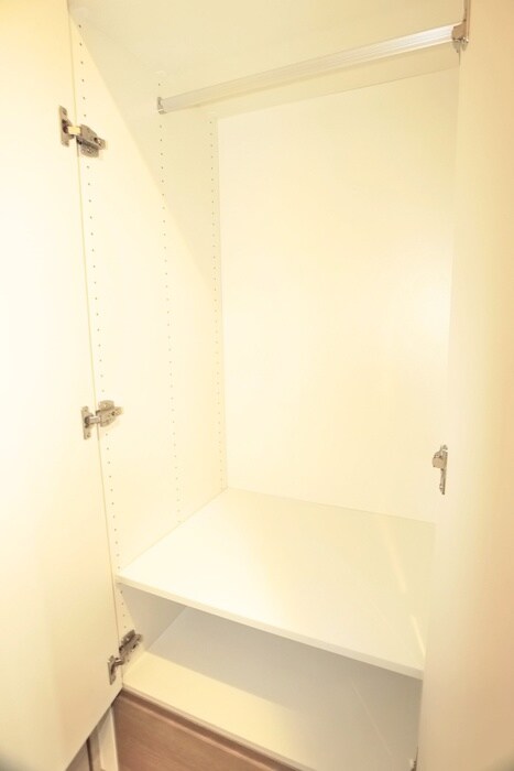 物件内観写真15　(収納)