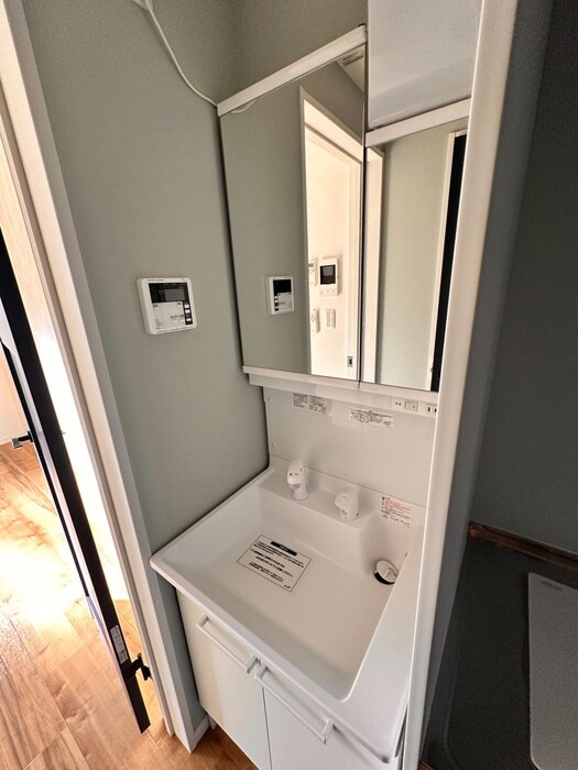 物件内観写真21　(洗面)