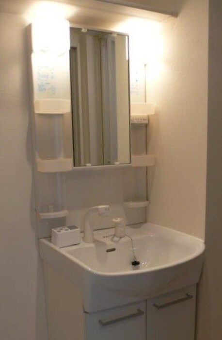 物件内観写真9　(洗面)