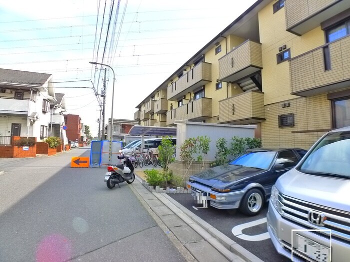 物件外観写真5　(周辺環境)