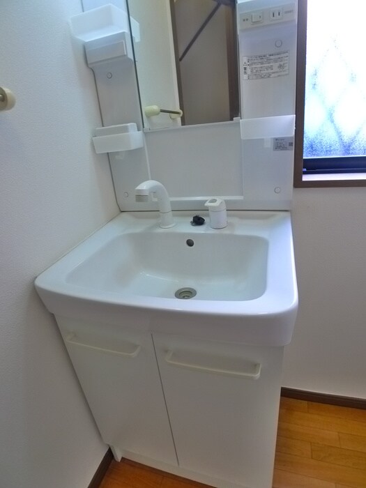 物件内観写真6　(洗面)