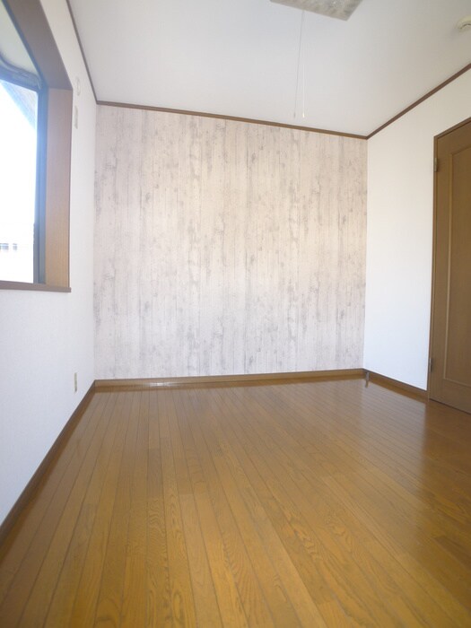 物件内観写真15　(居室)