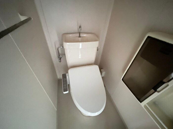 物件内観写真9　(トイレ)