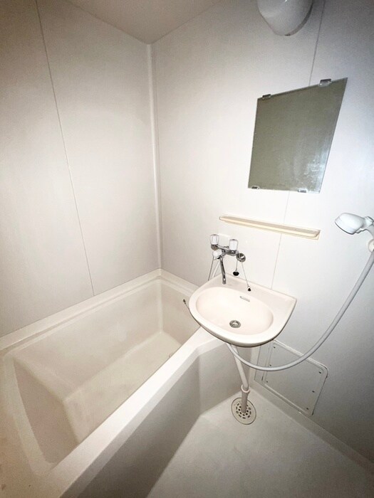 物件内観写真10　(バス／シャワールーム等)