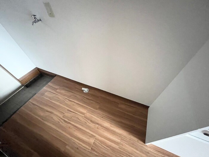 物件内観写真21　(洗濯機置場)
