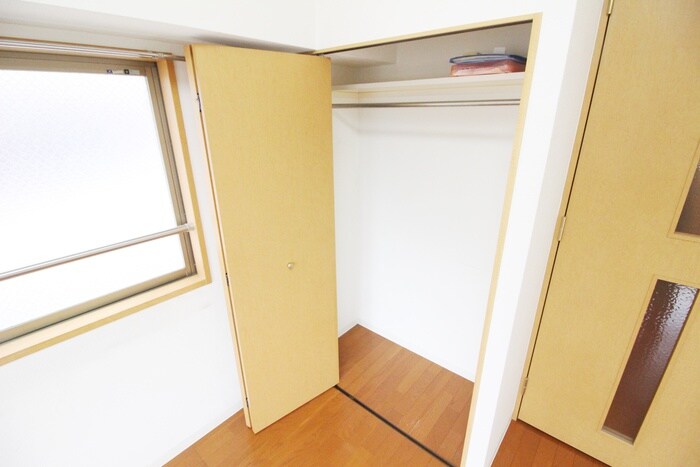 物件内観写真13　(収納)