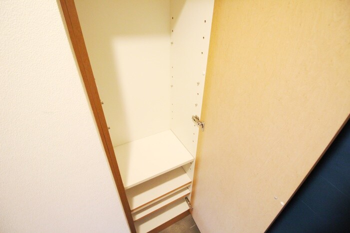 物件内観写真14　(靴箱)