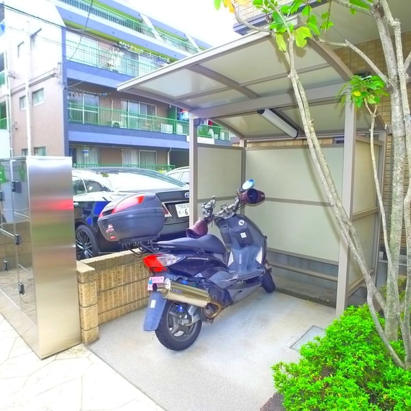 バイク置き場