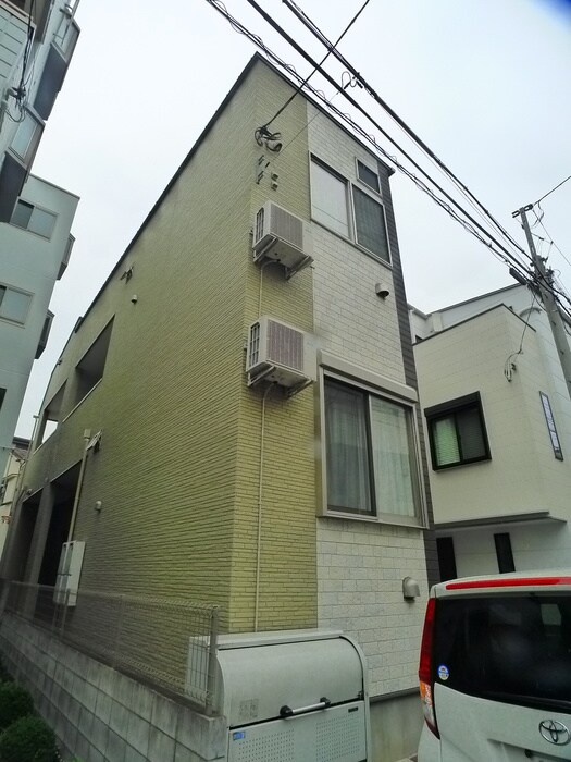 物件外観写真2　(外観写真)