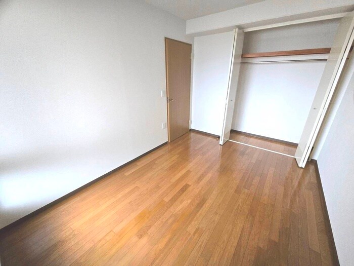 物件内観写真16　(居室)