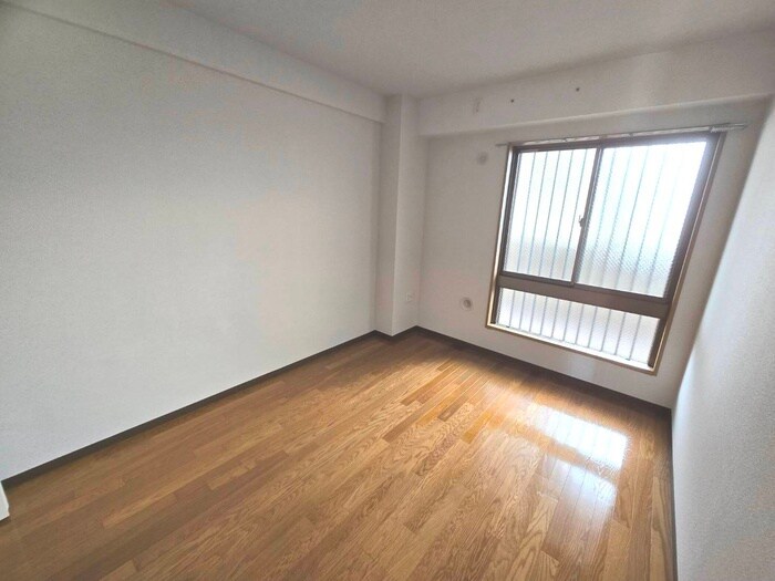 物件内観写真17　(居室)