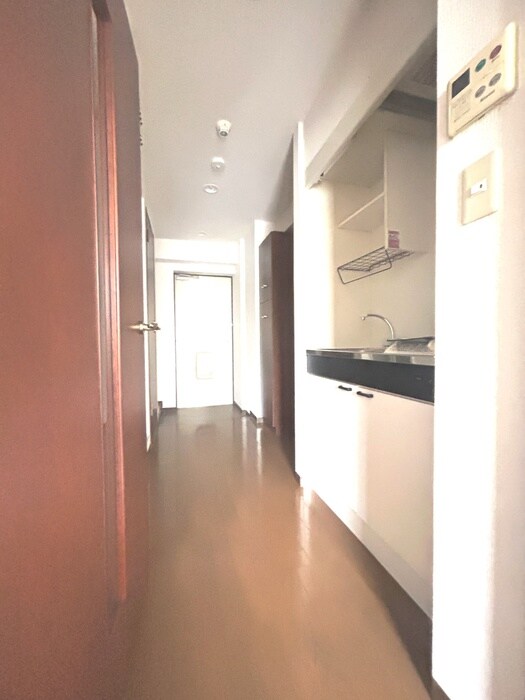 物件内観写真9　(廊下)