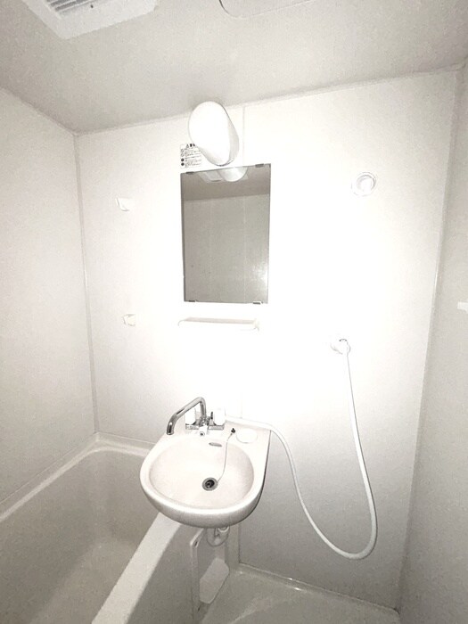 物件内観写真15　(洗面)