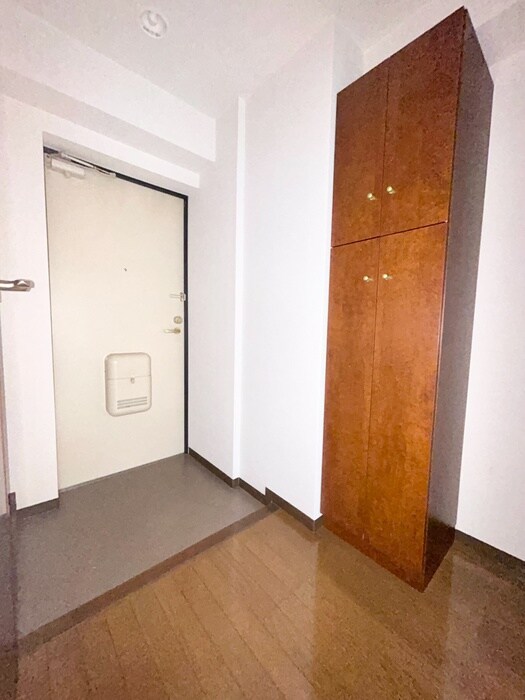 物件内観写真17　(玄関)