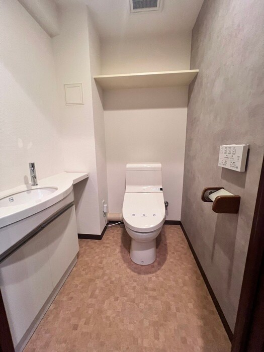 物件内観写真19　(トイレ)