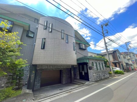 ウェンゲン上高田外観写真
