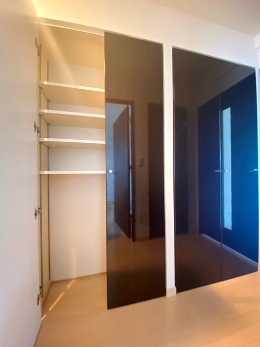 物件内観写真8　(靴箱)