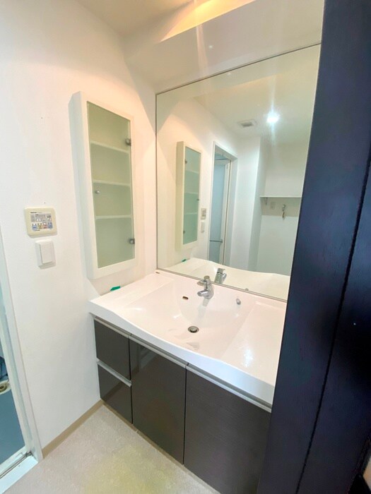 物件内観写真14　(洗面)