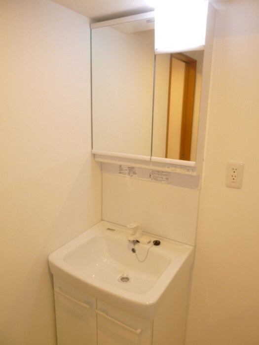 物件内観写真13　(洗面)