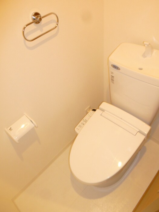 物件内観写真14　(トイレ)