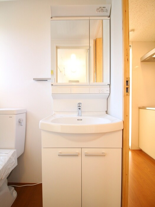 物件内観写真13　(洗面)