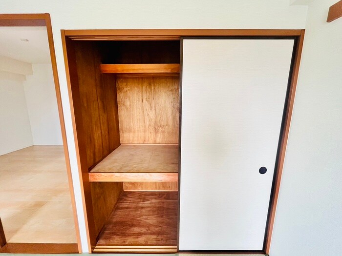 物件内観写真13　(収納)