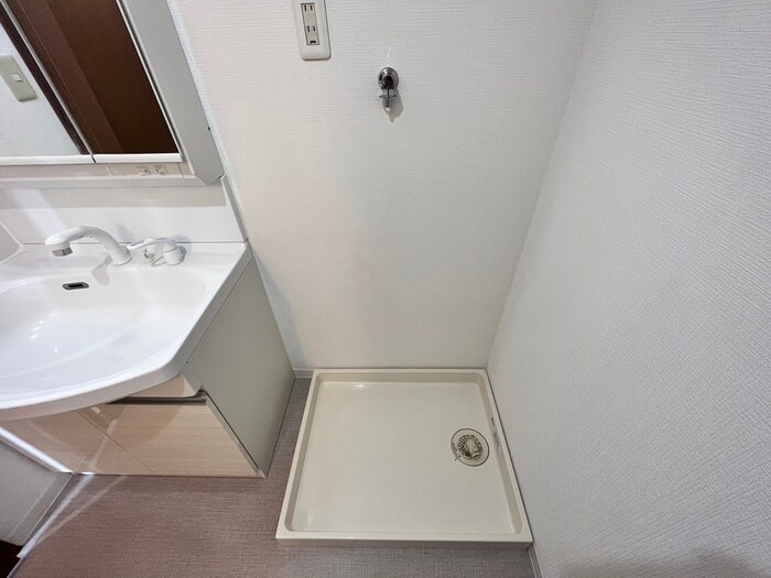 物件内観写真19　(洗濯機置場)