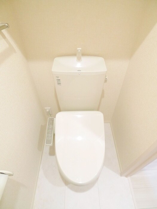 物件内観写真18　(トイレ)