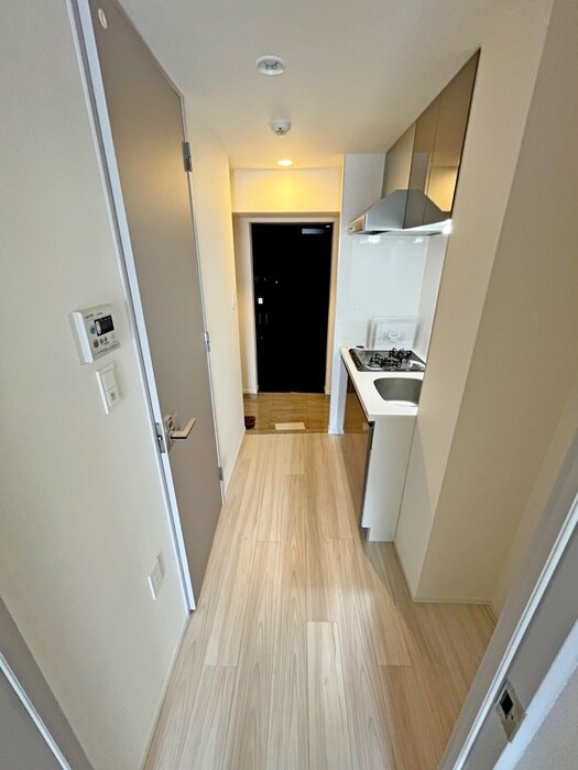 物件内観写真13　(廊下)