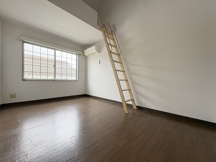 物件内観写真7　(居室)