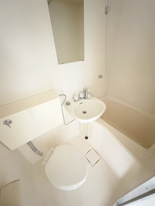 バス／シャワールーム等