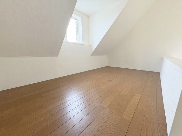 物件内観写真12　(ロフト)