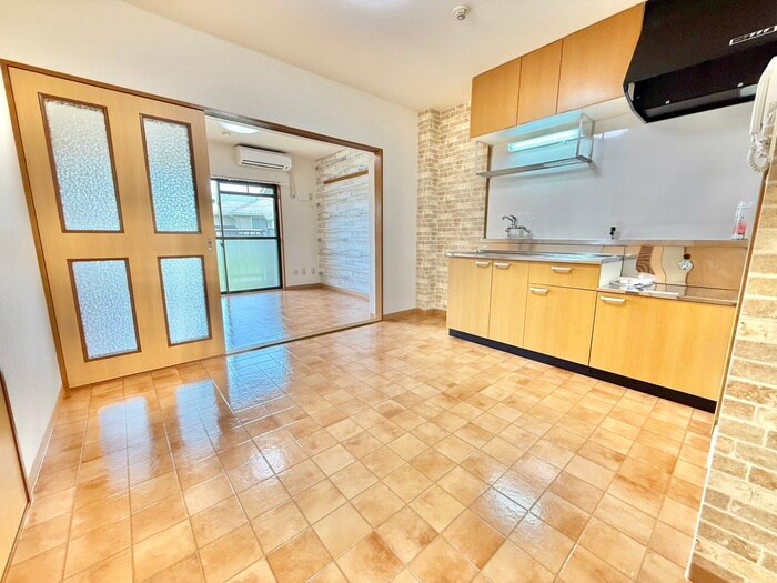 物件内観写真7　(居室)