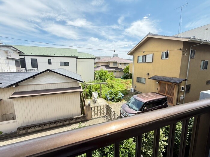 物件内観写真17　(室内からの展望)