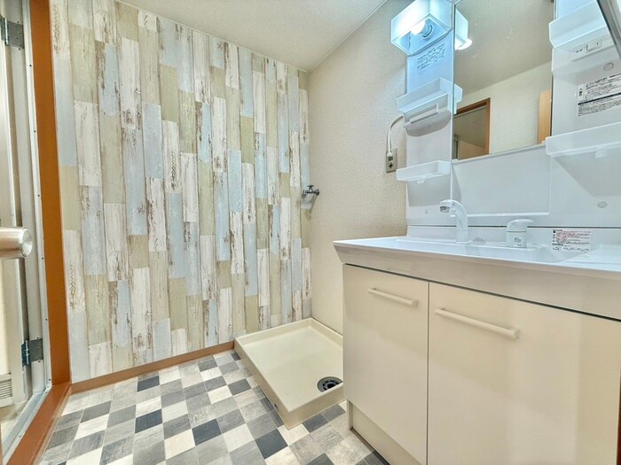 物件内観写真22　(洗濯機置場)