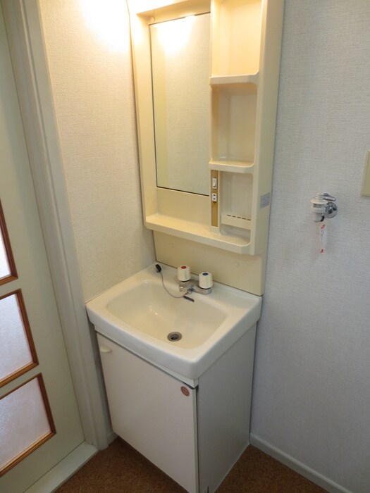 物件内観写真12　(洗面)