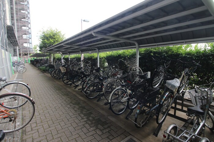 ソフィア川越四季彩の街(1004)の駐輪場