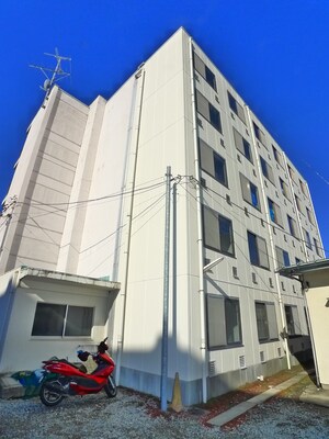 丸宏マンション外観写真