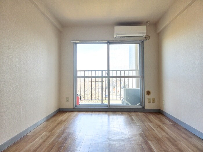 丸宏マンションの室内からの展望